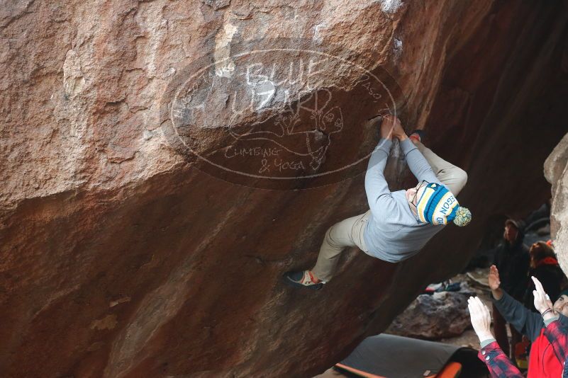 Bouldering in Hueco Tanks on 11/30/2019 with Blue Lizard Climbing and Yoga
Filename: SRM_20191130_1115490.jpg
Aperture: f/4.0
Shutter Speed: 1/250
Body: Canon EOS-1D Mark II
Lens: Canon EF 50mm f/1.8 II