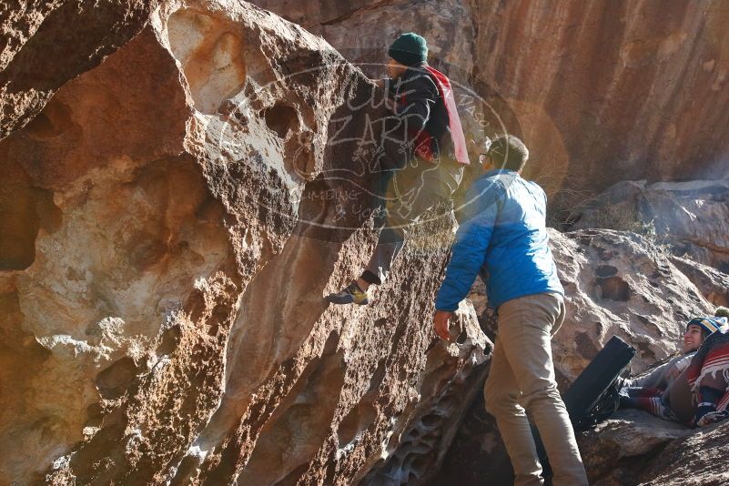 Bouldering in Hueco Tanks on 11/30/2019 with Blue Lizard Climbing and Yoga
Filename: SRM_20191130_1421510.jpg
Aperture: f/8.0
Shutter Speed: 1/320
Body: Canon EOS-1D Mark II
Lens: Canon EF 16-35mm f/2.8 L