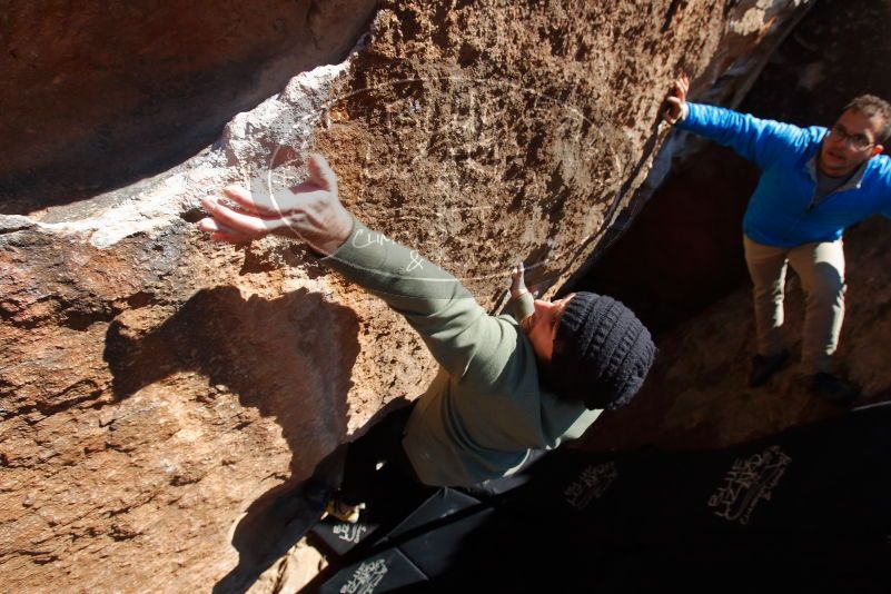 Bouldering in Hueco Tanks on 11/30/2019 with Blue Lizard Climbing and Yoga
Filename: SRM_20191130_1434381.jpg
Aperture: f/8.0
Shutter Speed: 1/250
Body: Canon EOS-1D Mark II
Lens: Canon EF 16-35mm f/2.8 L