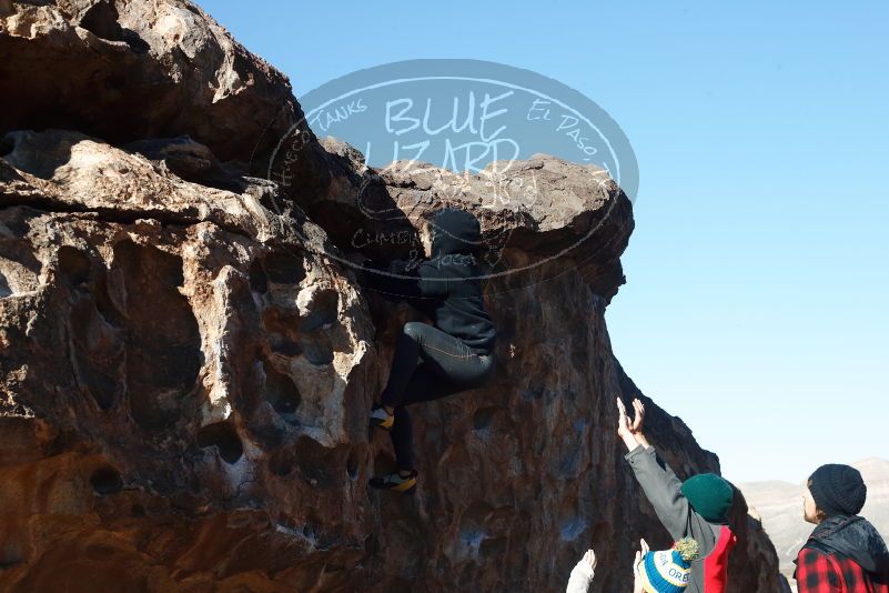 Bouldering in Hueco Tanks on 11/30/2019 with Blue Lizard Climbing and Yoga
Filename: SRM_20191130_1513310.jpg
Aperture: f/8.0
Shutter Speed: 1/320
Body: Canon EOS-1D Mark II
Lens: Canon EF 50mm f/1.8 II