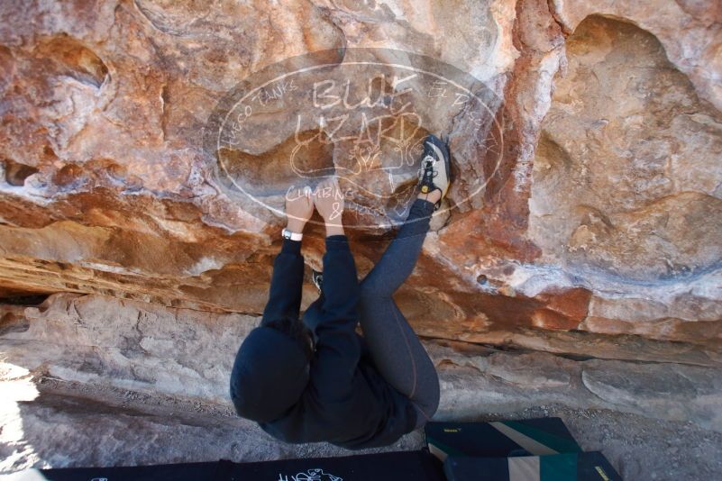 Bouldering in Hueco Tanks on 11/30/2019 with Blue Lizard Climbing and Yoga
Filename: SRM_20191130_1537010.jpg
Aperture: f/5.0
Shutter Speed: 1/250
Body: Canon EOS-1D Mark II
Lens: Canon EF 16-35mm f/2.8 L