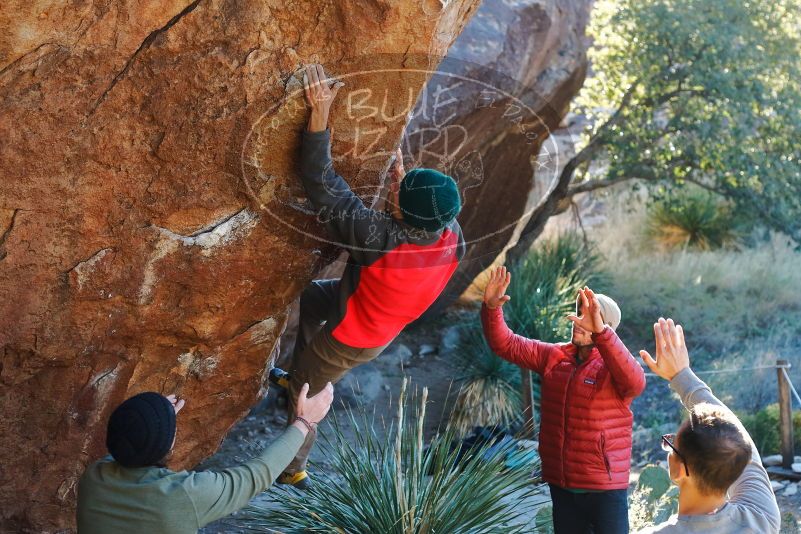 Bouldering in Hueco Tanks on 11/30/2019 with Blue Lizard Climbing and Yoga

Filename: SRM_20191130_1645180.jpg
Aperture: f/4.0
Shutter Speed: 1/250
Body: Canon EOS-1D Mark II
Lens: Canon EF 50mm f/1.8 II
