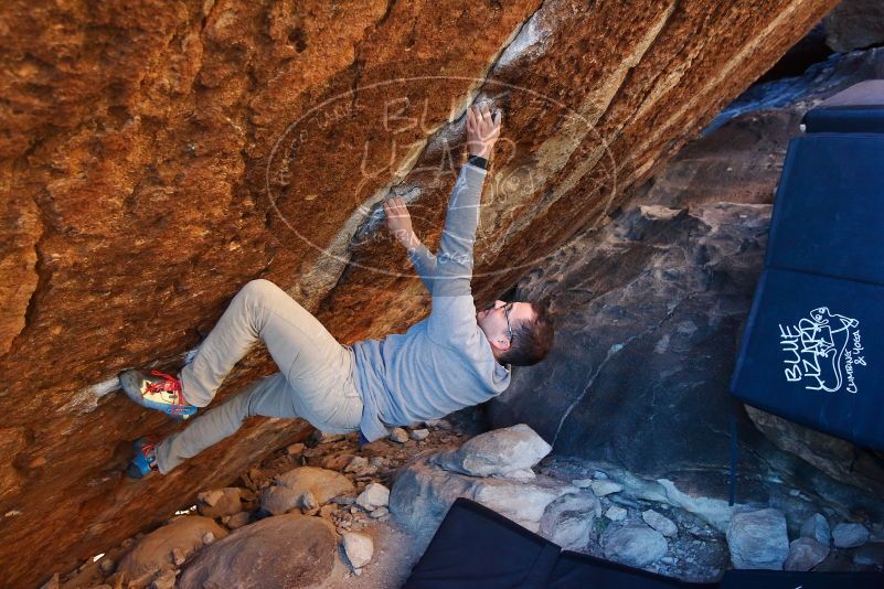 Bouldering in Hueco Tanks on 11/30/2019 with Blue Lizard Climbing and Yoga

Filename: SRM_20191130_1737120.jpg
Aperture: f/4.5
Shutter Speed: 1/250
Body: Canon EOS-1D Mark II
Lens: Canon EF 16-35mm f/2.8 L