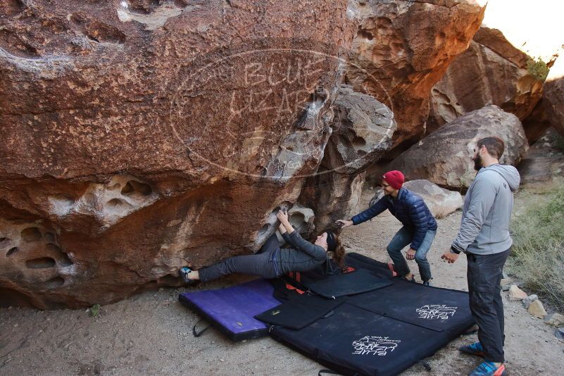 Bouldering in Hueco Tanks on 12/06/2019 with Blue Lizard Climbing and Yoga
Filename: SRM_20191206_1018350.jpg
Aperture: f/4.5
Shutter Speed: 1/250
Body: Canon EOS-1D Mark II
Lens: Canon EF 16-35mm f/2.8 L