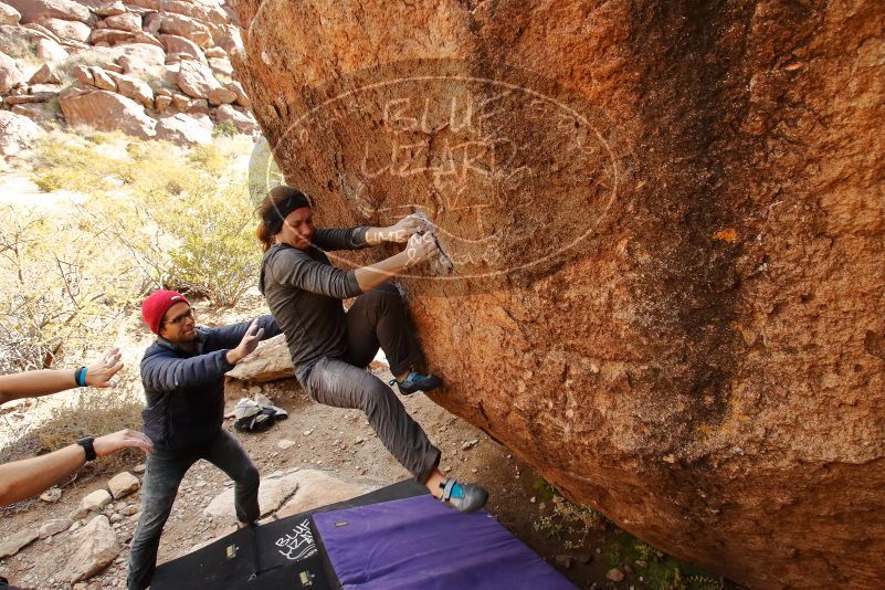 Bouldering in Hueco Tanks on 12/06/2019 with Blue Lizard Climbing and Yoga
Filename: SRM_20191206_1141540.jpg
Aperture: f/6.3
Shutter Speed: 1/250
Body: Canon EOS-1D Mark II
Lens: Canon EF 16-35mm f/2.8 L