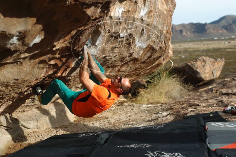 Bouldering in Hueco Tanks on 12/11/2019 with Blue Lizard Climbing and Yoga

Filename: SRM_20191211_0958500.jpg
Aperture: f/3.5
Shutter Speed: 1/400
Body: Canon EOS-1D Mark II
Lens: Canon EF 50mm f/1.8 II