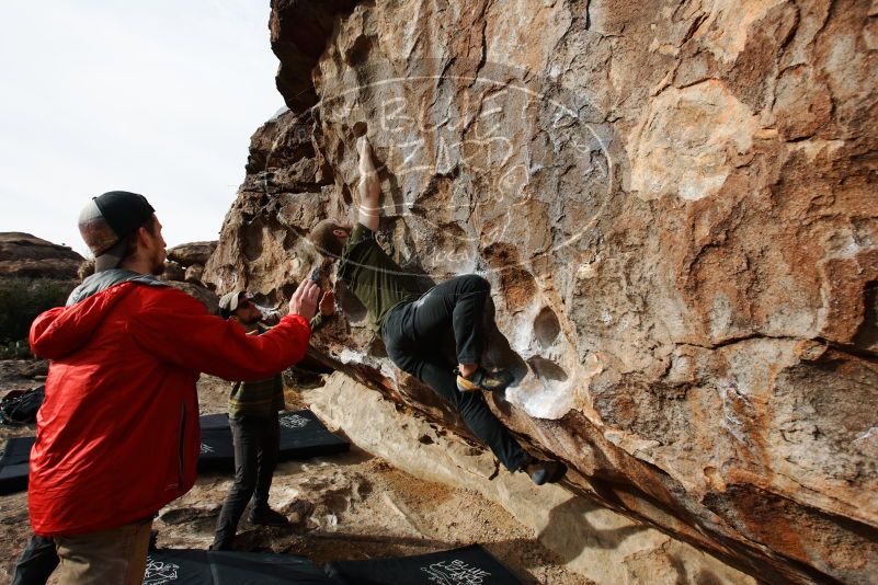 Bouldering in Hueco Tanks on 12/11/2019 with Blue Lizard Climbing and Yoga

Filename: SRM_20191211_1051360.jpg
Aperture: f/6.3
Shutter Speed: 1/400
Body: Canon EOS-1D Mark II
Lens: Canon EF 16-35mm f/2.8 L