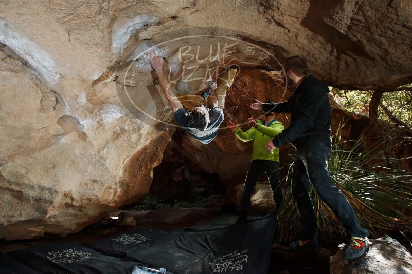 Bouldering in Hueco Tanks on 12/11/2019 with Blue Lizard Climbing and Yoga

Filename: SRM_20191211_1240270.jpg
Aperture: f/6.3
Shutter Speed: 1/250
Body: Canon EOS-1D Mark II
Lens: Canon EF 16-35mm f/2.8 L