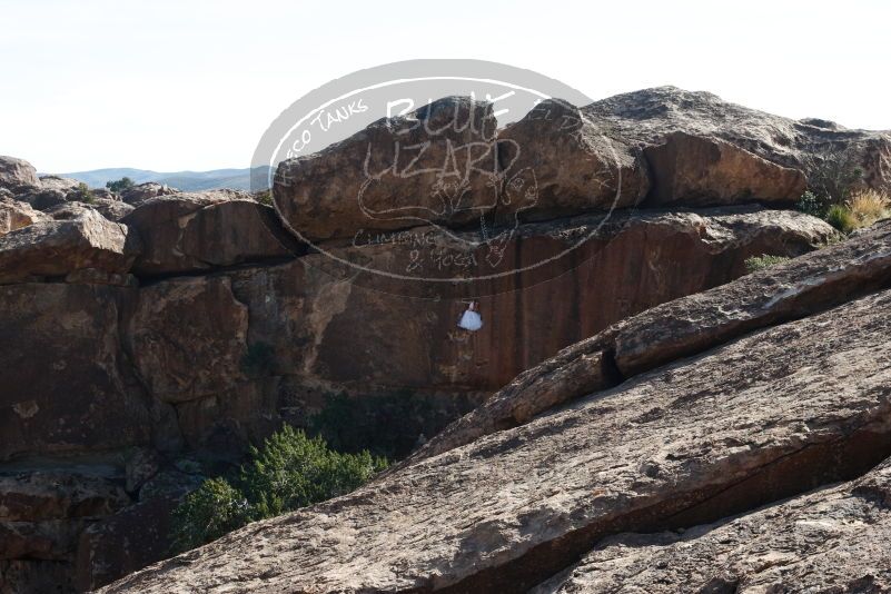 Bouldering in Hueco Tanks on 12/11/2019 with Blue Lizard Climbing and Yoga

Filename: SRM_20191211_1400390.jpg
Aperture: f/5.6
Shutter Speed: 1/250
Body: Canon EOS-1D Mark II
Lens: Canon EF 50mm f/1.8 II