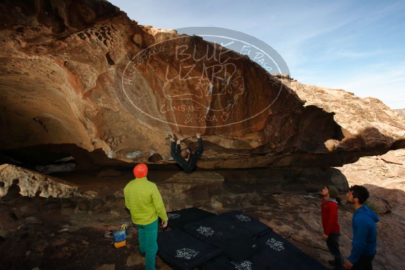 Bouldering in Hueco Tanks on 12/11/2019 with Blue Lizard Climbing and Yoga

Filename: SRM_20191211_1436470.jpg
Aperture: f/5.6
Shutter Speed: 1/250
Body: Canon EOS-1D Mark II
Lens: Canon EF 16-35mm f/2.8 L