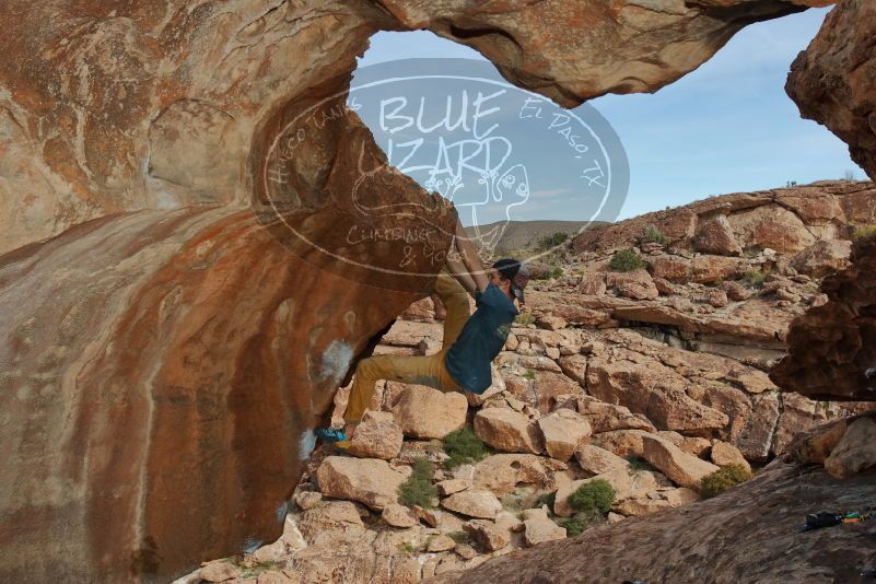 Bouldering in Hueco Tanks on 12/11/2019 with Blue Lizard Climbing and Yoga

Filename: SRM_20191211_1503020.jpg
Aperture: f/6.3
Shutter Speed: 1/250
Body: Canon EOS-1D Mark II
Lens: Canon EF 16-35mm f/2.8 L
