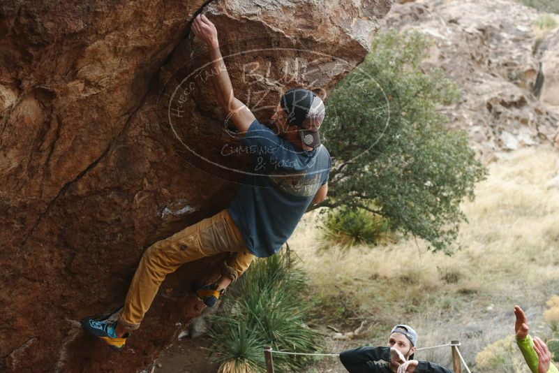 Bouldering in Hueco Tanks on 12/11/2019 with Blue Lizard Climbing and Yoga
Filename: SRM_20191211_1624260.jpg
Aperture: f/4.5
Shutter Speed: 1/320
Body: Canon EOS-1D Mark II
Lens: Canon EF 50mm f/1.8 II