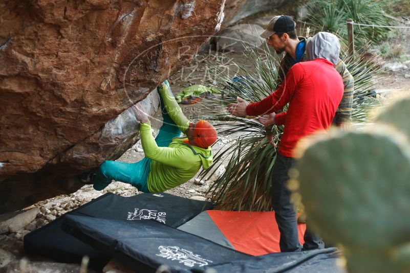 Bouldering in Hueco Tanks on 12/11/2019 with Blue Lizard Climbing and Yoga

Filename: SRM_20191211_1706020.jpg
Aperture: f/2.8
Shutter Speed: 1/400
Body: Canon EOS-1D Mark II
Lens: Canon EF 50mm f/1.8 II