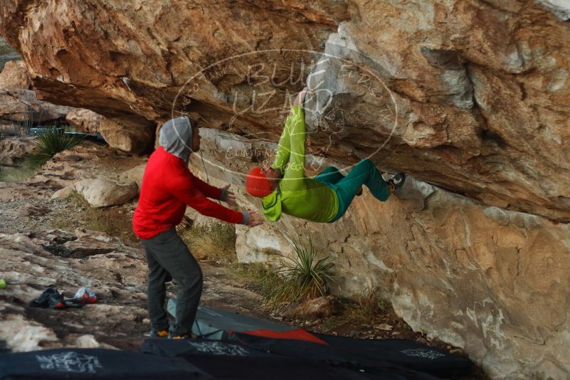 Bouldering in Hueco Tanks on 12/11/2019 with Blue Lizard Climbing and Yoga

Filename: SRM_20191211_1807340.jpg
Aperture: f/2.8
Shutter Speed: 1/250
Body: Canon EOS-1D Mark II
Lens: Canon EF 50mm f/1.8 II