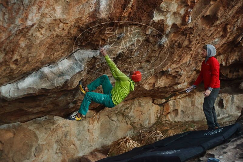Bouldering in Hueco Tanks on 12/11/2019 with Blue Lizard Climbing and Yoga
Filename: SRM_20191211_1811440.jpg
Aperture: f/2.5
Shutter Speed: 1/250
Body: Canon EOS-1D Mark II
Lens: Canon EF 50mm f/1.8 II