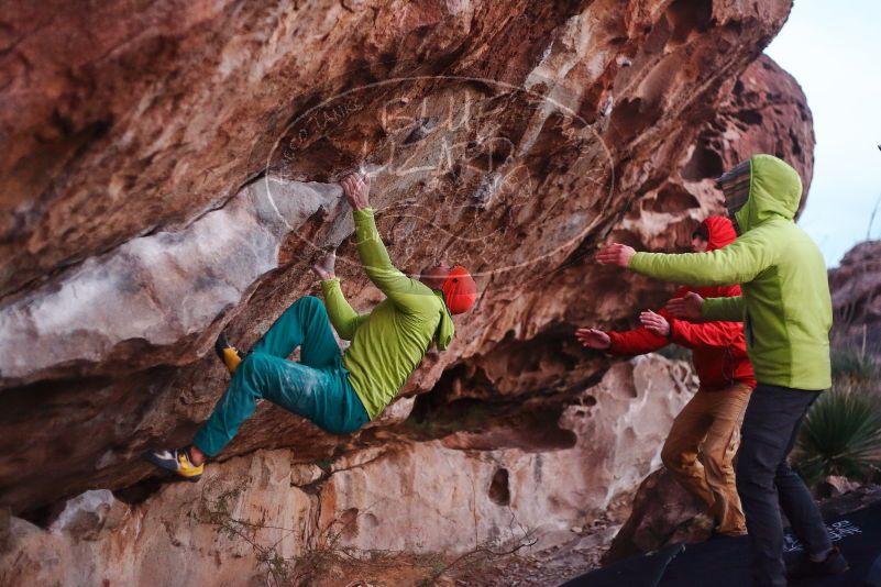 Bouldering in Hueco Tanks on 12/11/2019 with Blue Lizard Climbing and Yoga

Filename: SRM_20191211_1819330.jpg
Aperture: f/2.2
Shutter Speed: 1/200
Body: Canon EOS-1D Mark II
Lens: Canon EF 50mm f/1.8 II