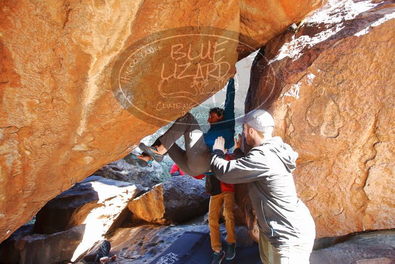Bouldering in Hueco Tanks on 12/13/2019 with Blue Lizard Climbing and Yoga
Filename: SRM_20191213_1222090.jpg
Aperture: f/4.0
Shutter Speed: 1/250
Body: Canon EOS-1D Mark II
Lens: Canon EF 16-35mm f/2.8 L