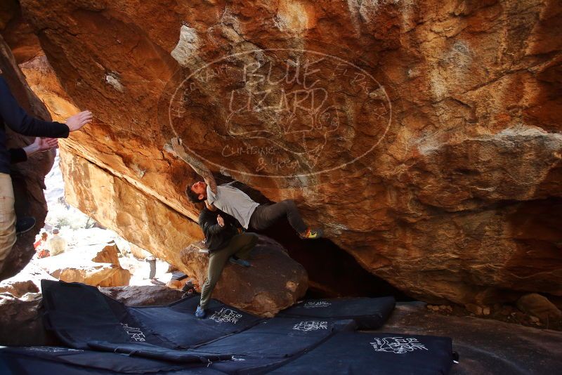 Bouldering in Hueco Tanks on 12/13/2019 with Blue Lizard Climbing and Yoga

Filename: SRM_20191213_1411450.jpg
Aperture: f/4.0
Shutter Speed: 1/250
Body: Canon EOS-1D Mark II
Lens: Canon EF 16-35mm f/2.8 L