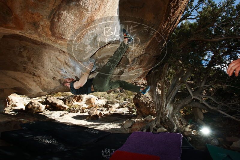 Bouldering in Hueco Tanks on 12/13/2019 with Blue Lizard Climbing and Yoga

Filename: SRM_20191213_1558580.jpg
Aperture: f/7.1
Shutter Speed: 1/250
Body: Canon EOS-1D Mark II
Lens: Canon EF 16-35mm f/2.8 L
