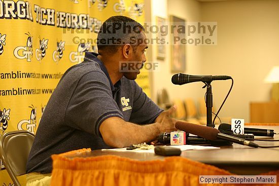 

Filename: img_3286_std.jpg
Aperture: f/1.8
Shutter Speed: 1/80
Body: Canon EOS DIGITAL REBEL
Lens: Canon EF 50mm f/1.8 II