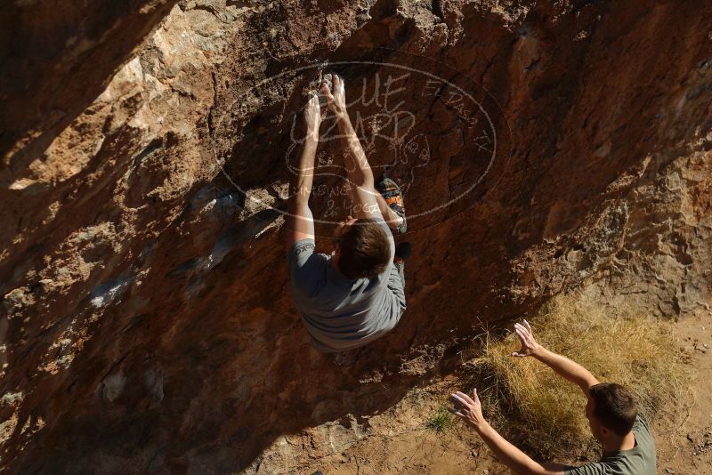 Bouldering in Hueco Tanks on 12/14/2019 with Blue Lizard Climbing and Yoga
Filename: SRM_20191214_1340450.jpg
Aperture: f/4.0
Shutter Speed: 1/500
Body: Canon EOS-1D Mark II
Lens: Canon EF 50mm f/1.8 II