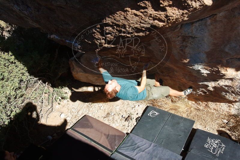 Bouldering in Hueco Tanks on 12/14/2019 with Blue Lizard Climbing and Yoga
Filename: SRM_20191214_1400250.jpg
Aperture: f/8.0
Shutter Speed: 1/500
Body: Canon EOS-1D Mark II
Lens: Canon EF 16-35mm f/2.8 L