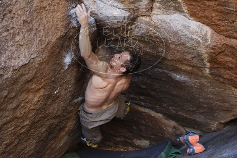 Bouldering in Hueco Tanks on 12/14/2019 with Blue Lizard Climbing and Yoga

Filename: SRM_20191214_1637560.jpg
Aperture: f/4.0
Shutter Speed: 1/250
Body: Canon EOS-1D Mark II
Lens: Canon EF 50mm f/1.8 II