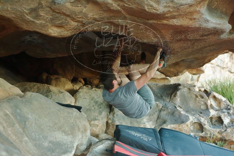 Bouldering in Hueco Tanks on 12/14/2019 with Blue Lizard Climbing and Yoga

Filename: SRM_20191214_1736470.jpg
Aperture: f/3.5
Shutter Speed: 1/250
Body: Canon EOS-1D Mark II
Lens: Canon EF 50mm f/1.8 II
