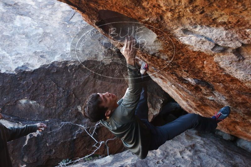 Bouldering in Hueco Tanks on 12/15/2019 with Blue Lizard Climbing and Yoga
Filename: SRM_20191215_1200370.jpg
Aperture: f/4.5
Shutter Speed: 1/250
Body: Canon EOS-1D Mark II
Lens: Canon EF 16-35mm f/2.8 L