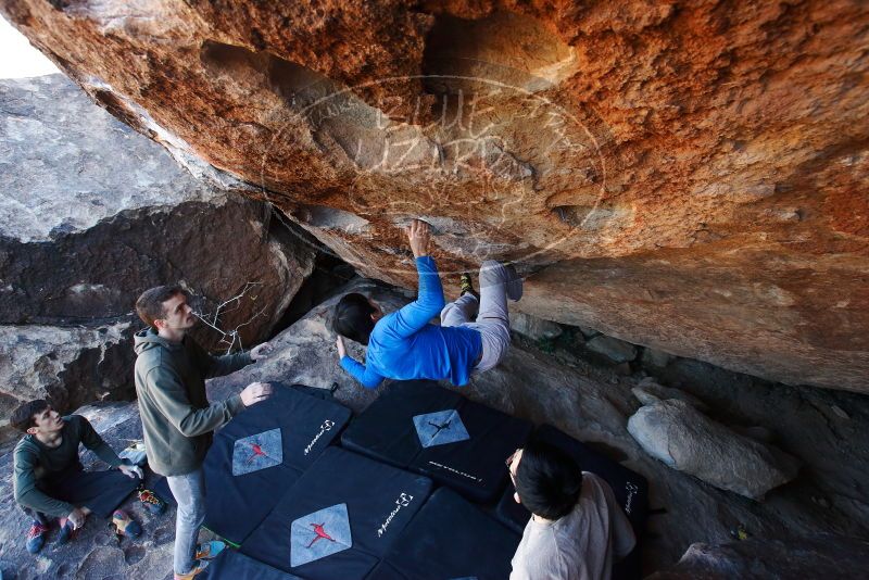 Bouldering in Hueco Tanks on 12/15/2019 with Blue Lizard Climbing and Yoga
Filename: SRM_20191215_1209090.jpg
Aperture: f/5.0
Shutter Speed: 1/250
Body: Canon EOS-1D Mark II
Lens: Canon EF 16-35mm f/2.8 L