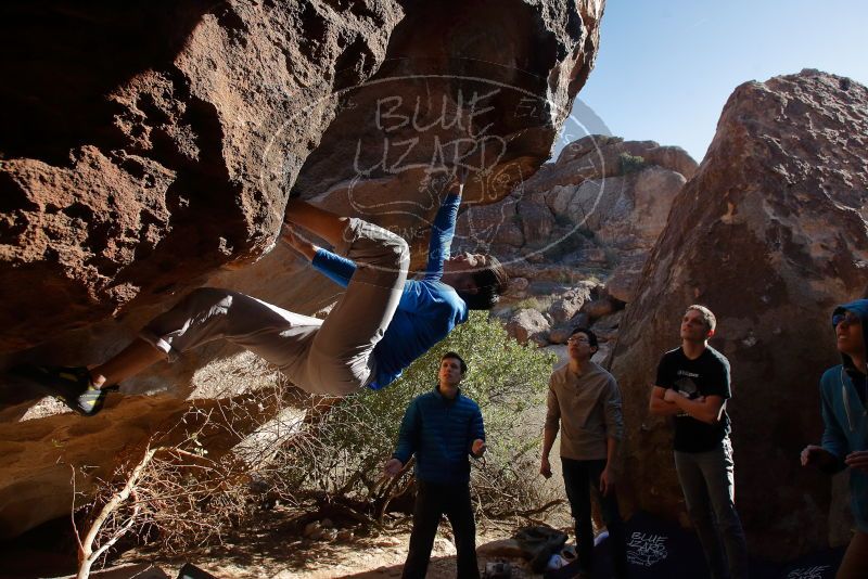 Bouldering in Hueco Tanks on 12/15/2019 with Blue Lizard Climbing and Yoga
Filename: SRM_20191215_1437240.jpg
Aperture: f/5.0
Shutter Speed: 1/400
Body: Canon EOS-1D Mark II
Lens: Canon EF 16-35mm f/2.8 L