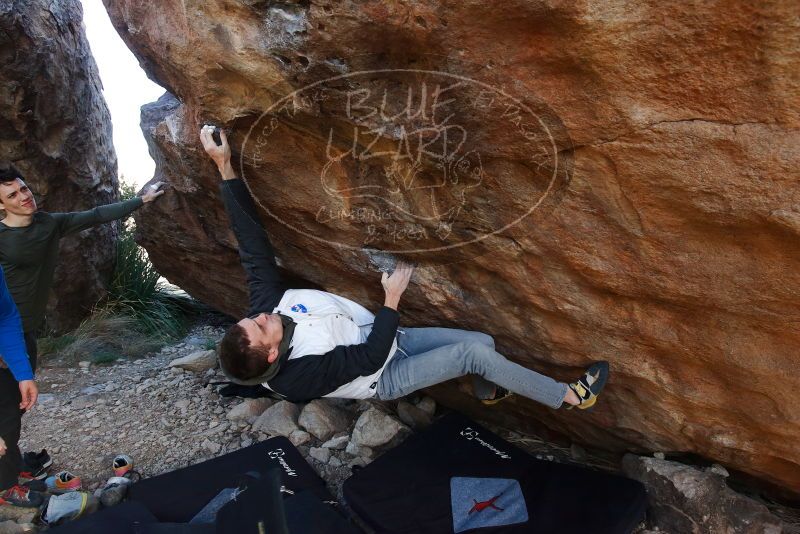 Bouldering in Hueco Tanks on 12/15/2019 with Blue Lizard Climbing and Yoga
Filename: SRM_20191215_1622311.jpg
Aperture: f/5.6
Shutter Speed: 1/250
Body: Canon EOS-1D Mark II
Lens: Canon EF 16-35mm f/2.8 L