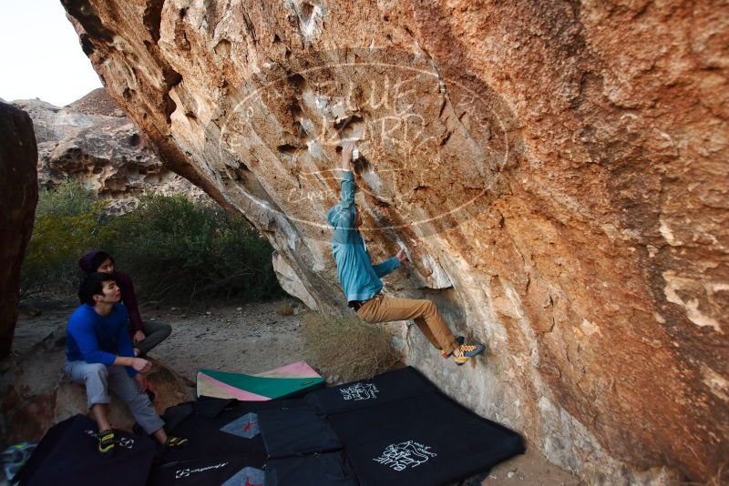 Bouldering in Hueco Tanks on 12/15/2019 with Blue Lizard Climbing and Yoga
Filename: SRM_20191215_1759370.jpg
Aperture: f/3.5
Shutter Speed: 1/250
Body: Canon EOS-1D Mark II
Lens: Canon EF 16-35mm f/2.8 L