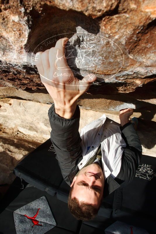 Bouldering in Hueco Tanks on 12/16/2019 with Blue Lizard Climbing and Yoga
Filename: SRM_20191216_1029262.jpg
Aperture: f/8.0
Shutter Speed: 1/500
Body: Canon EOS-1D Mark II
Lens: Canon EF 16-35mm f/2.8 L