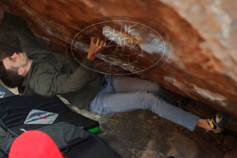 Bouldering in Hueco Tanks on 12/16/2019 with Blue Lizard Climbing and Yoga

Filename: SRM_20191216_1136570.jpg
Aperture: f/2.8
Shutter Speed: 1/200
Body: Canon EOS-1D Mark II
Lens: Canon EF 50mm f/1.8 II