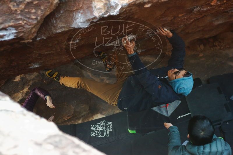 Bouldering in Hueco Tanks on 12/16/2019 with Blue Lizard Climbing and Yoga

Filename: SRM_20191216_1153141.jpg
Aperture: f/3.2
Shutter Speed: 1/250
Body: Canon EOS-1D Mark II
Lens: Canon EF 50mm f/1.8 II