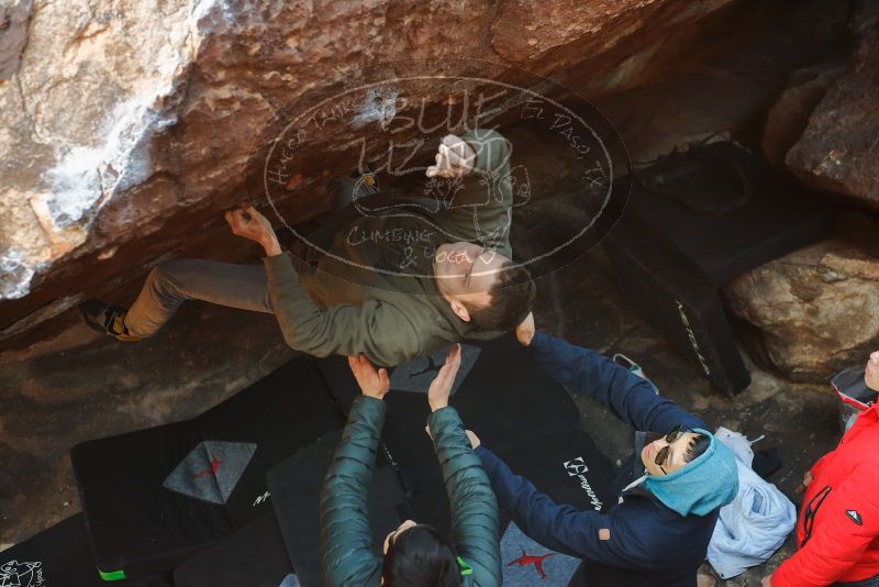 Bouldering in Hueco Tanks on 12/16/2019 with Blue Lizard Climbing and Yoga
Filename: SRM_20191216_1206540.jpg
Aperture: f/3.5
Shutter Speed: 1/250
Body: Canon EOS-1D Mark II
Lens: Canon EF 50mm f/1.8 II