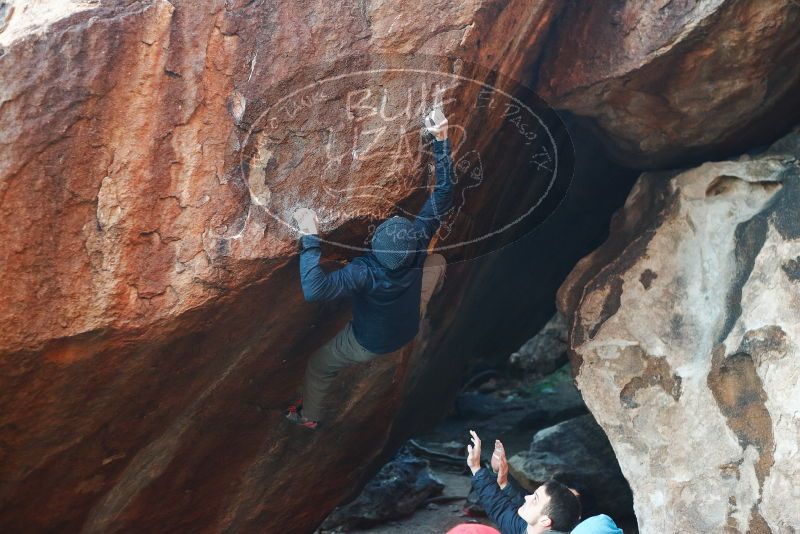 Bouldering in Hueco Tanks on 12/16/2019 with Blue Lizard Climbing and Yoga
Filename: SRM_20191216_1747560.jpg
Aperture: f/2.8
Shutter Speed: 1/250
Body: Canon EOS-1D Mark II
Lens: Canon EF 50mm f/1.8 II