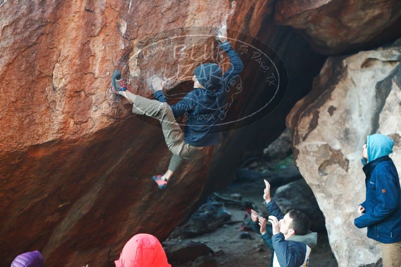 Bouldering in Hueco Tanks on 12/16/2019 with Blue Lizard Climbing and Yoga
Filename: SRM_20191216_1748080.jpg
Aperture: f/2.8
Shutter Speed: 1/250
Body: Canon EOS-1D Mark II
Lens: Canon EF 50mm f/1.8 II