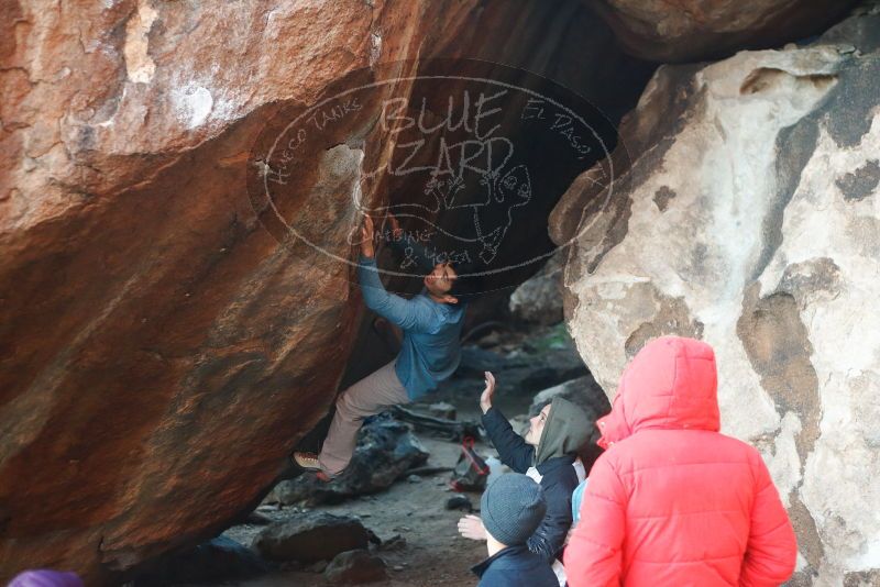 Bouldering in Hueco Tanks on 12/16/2019 with Blue Lizard Climbing and Yoga
Filename: SRM_20191216_1750130.jpg
Aperture: f/2.5
Shutter Speed: 1/250
Body: Canon EOS-1D Mark II
Lens: Canon EF 50mm f/1.8 II