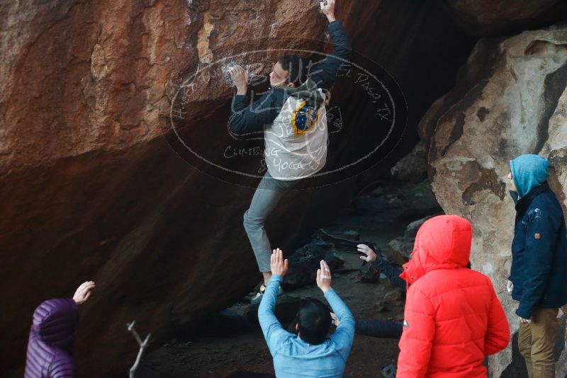 Bouldering in Hueco Tanks on 12/16/2019 with Blue Lizard Climbing and Yoga
Filename: SRM_20191216_1757020.jpg
Aperture: f/3.2
Shutter Speed: 1/250
Body: Canon EOS-1D Mark II
Lens: Canon EF 50mm f/1.8 II