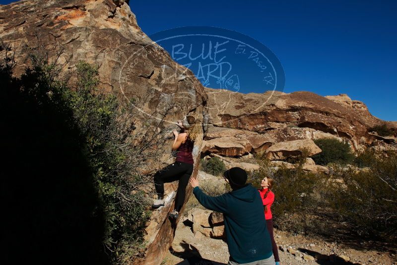 Bouldering in Hueco Tanks on 12/19/2019 with Blue Lizard Climbing and Yoga
Filename: SRM_20191219_1049240.jpg
Aperture: f/8.0
Shutter Speed: 1/500
Body: Canon EOS-1D Mark II
Lens: Canon EF 16-35mm f/2.8 L