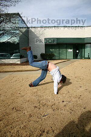 Photos of the small-scale paper mill.

Filename: img_1206_std.jpg
Aperture: f/3.5
Shutter Speed: 1/1000
Body: Canon EOS DIGITAL REBEL
Lens: Canon EF-S 18-55mm f/3.5-5.6