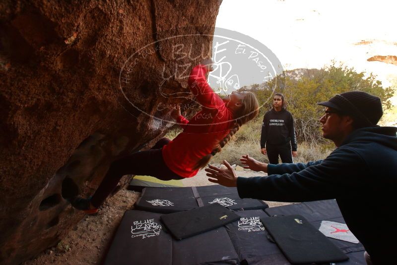 Bouldering in Hueco Tanks on 12/19/2019 with Blue Lizard Climbing and Yoga
Filename: SRM_20191219_1122430.jpg
Aperture: f/6.3
Shutter Speed: 1/250
Body: Canon EOS-1D Mark II
Lens: Canon EF 16-35mm f/2.8 L