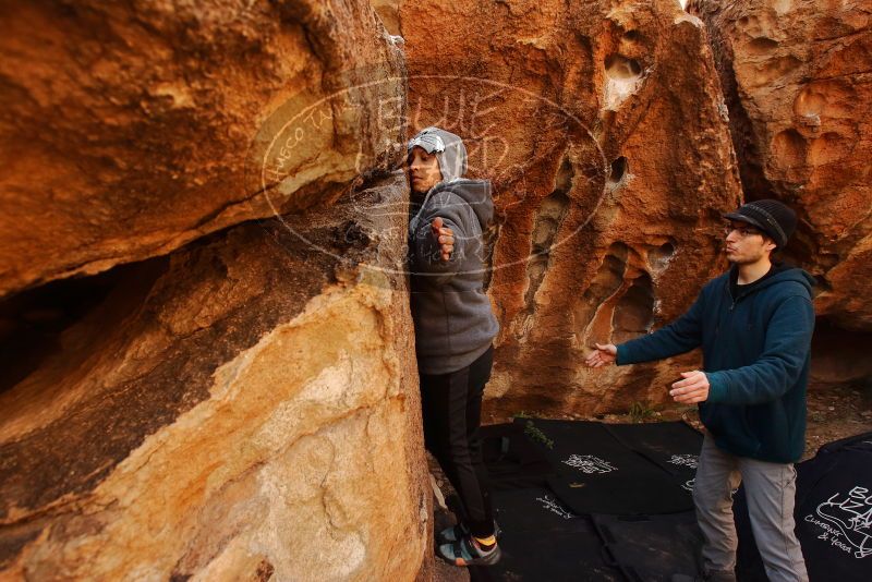 Bouldering in Hueco Tanks on 12/19/2019 with Blue Lizard Climbing and Yoga
Filename: SRM_20191219_1225280.jpg
Aperture: f/6.3
Shutter Speed: 1/250
Body: Canon EOS-1D Mark II
Lens: Canon EF 16-35mm f/2.8 L