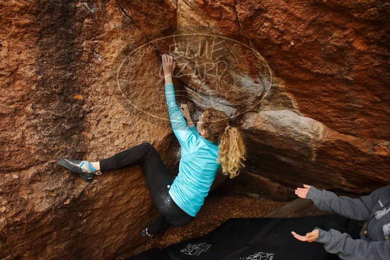 Bouldering in Hueco Tanks on 12/19/2019 with Blue Lizard Climbing and Yoga
Filename: SRM_20191219_1308420.jpg
Aperture: f/4.5
Shutter Speed: 1/250
Body: Canon EOS-1D Mark II
Lens: Canon EF 16-35mm f/2.8 L