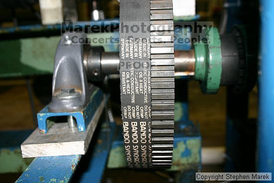 

Filename: img_1273_std.jpg
Aperture: f/5.6
Shutter Speed: 1/100
Body: Canon EOS DIGITAL REBEL
Lens: Canon EF-S 18-55mm f/3.5-5.6