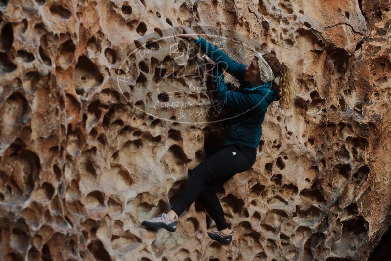 Bouldering in Hueco Tanks on 12/19/2019 with Blue Lizard Climbing and Yoga

Filename: SRM_20191219_1652490.jpg
Aperture: f/3.5
Shutter Speed: 1/100
Body: Canon EOS-1D Mark II
Lens: Canon EF 50mm f/1.8 II
