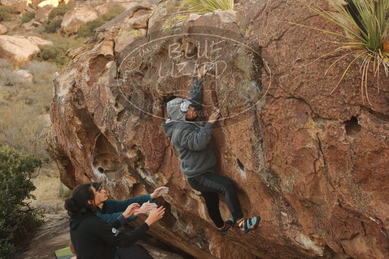 Bouldering in Hueco Tanks on 12/19/2019 with Blue Lizard Climbing and Yoga
Filename: SRM_20191219_1800230.jpg
Aperture: f/3.5
Shutter Speed: 1/250
Body: Canon EOS-1D Mark II
Lens: Canon EF 50mm f/1.8 II