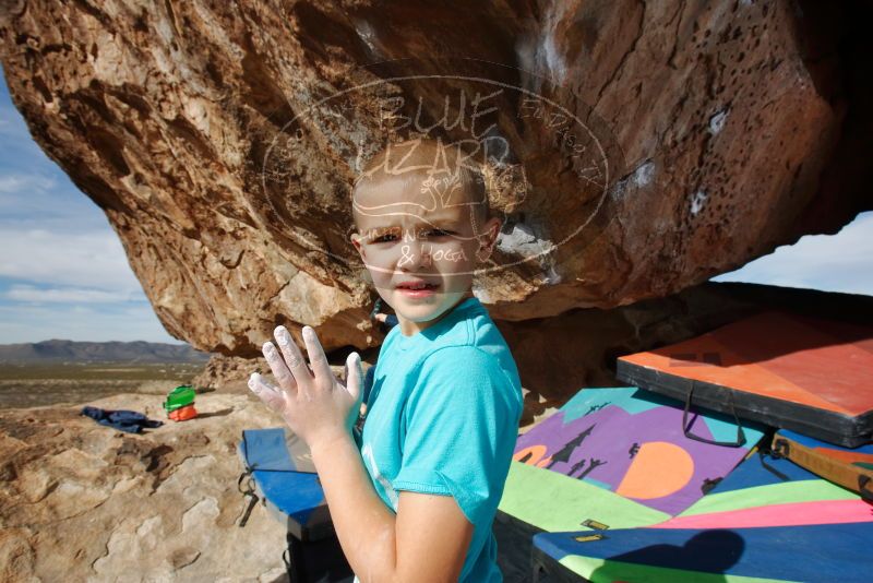 Bouldering in Hueco Tanks on 12/23/2019 with Blue Lizard Climbing and Yoga
Filename: SRM_20191223_1141290.jpg
Aperture: f/8.0
Shutter Speed: 1/250
Body: Canon EOS-1D Mark II
Lens: Canon EF 16-35mm f/2.8 L